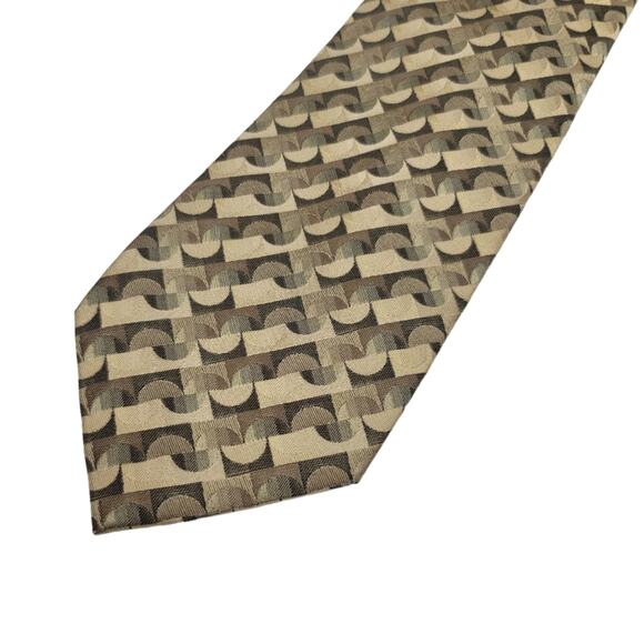 Van Heusen Stain Resistant Necktie All Silk Men's Tie Half Circle Pattern - Picture 3 of 8